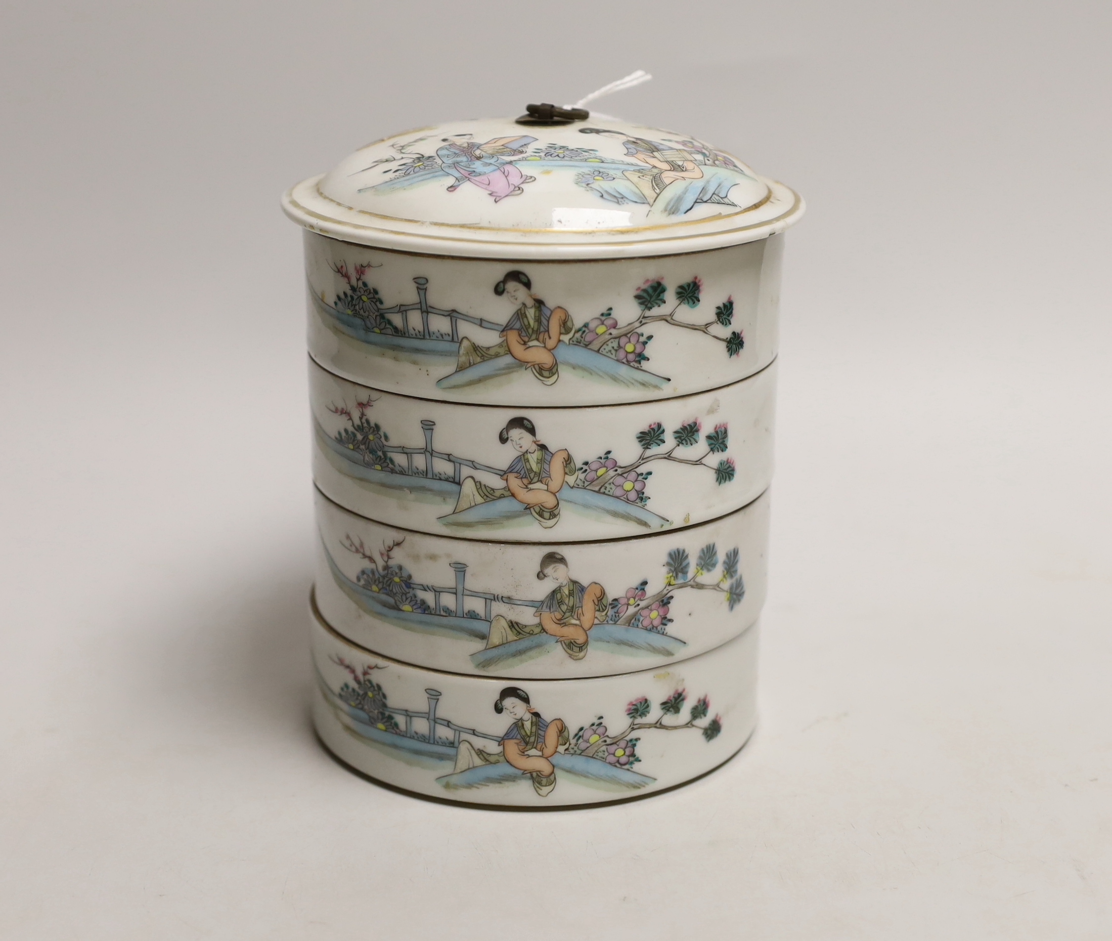 An early 20th century Chinese stacking food container, 16cm